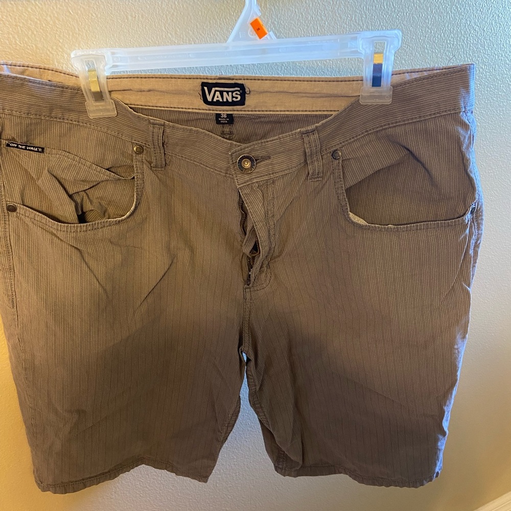 Vans shorts great condition